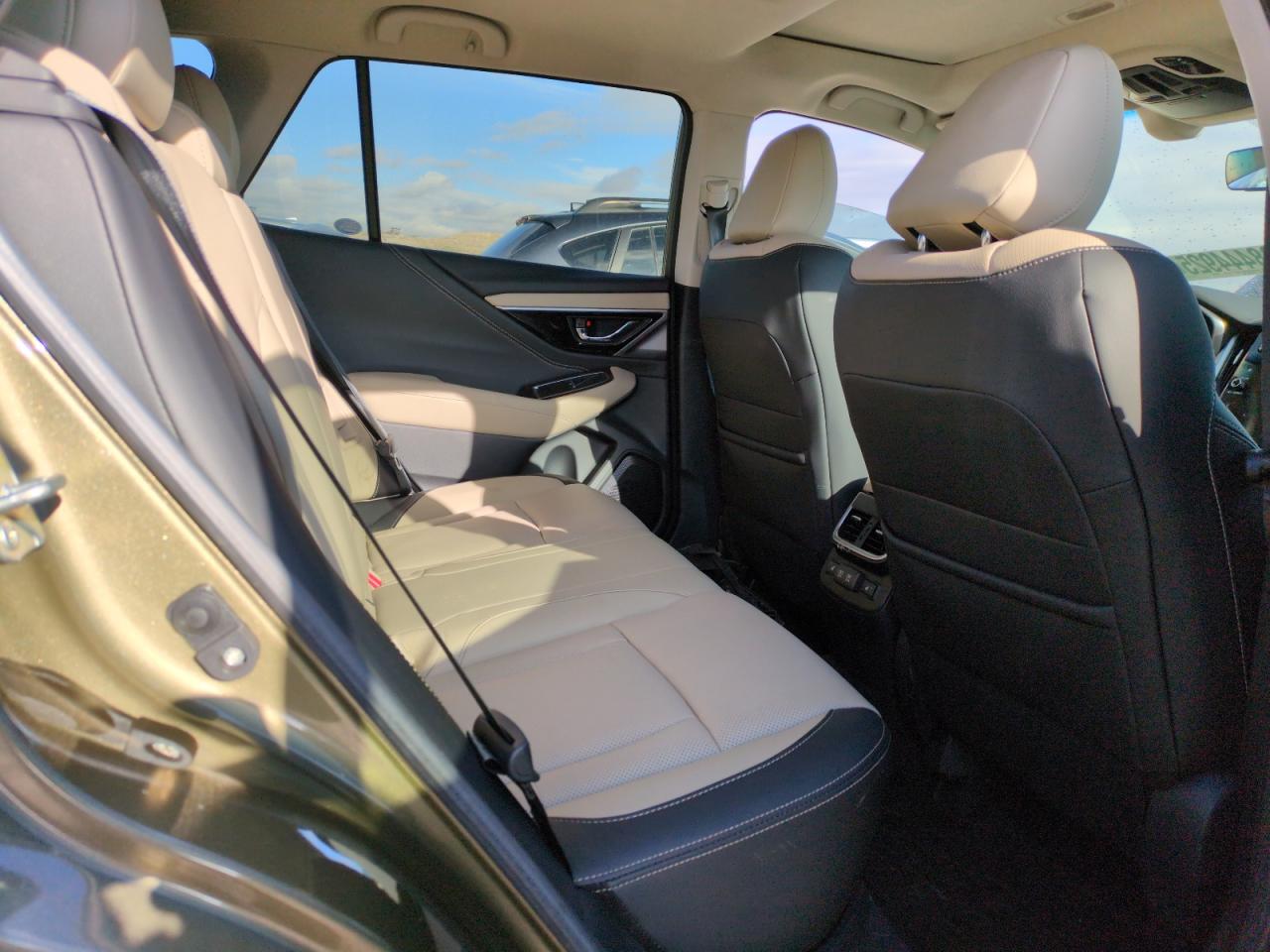 2020 Subaru Outback - Image 10