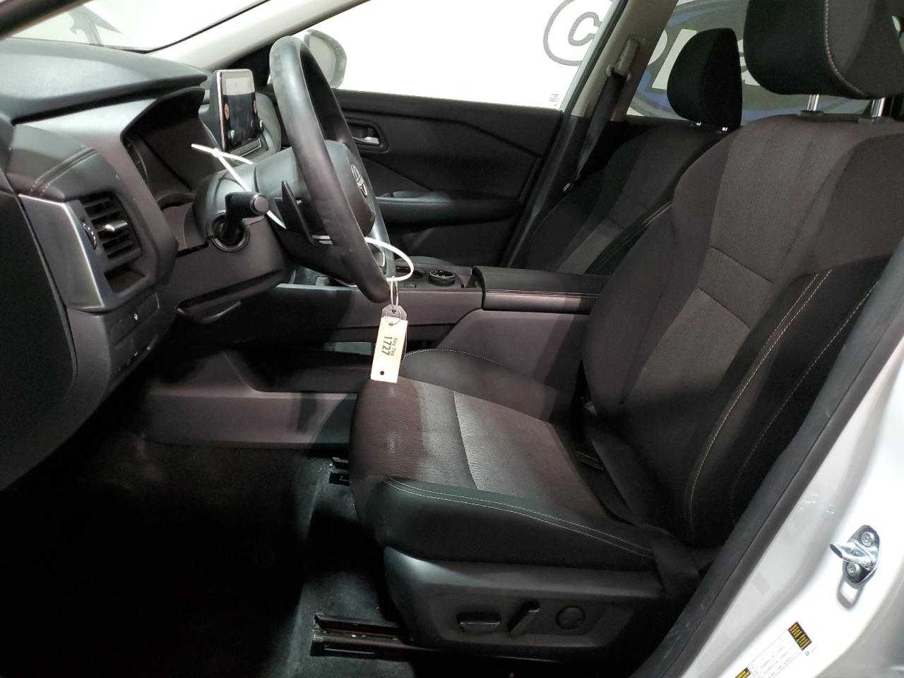 2024 Nissan Rogue - Image 7