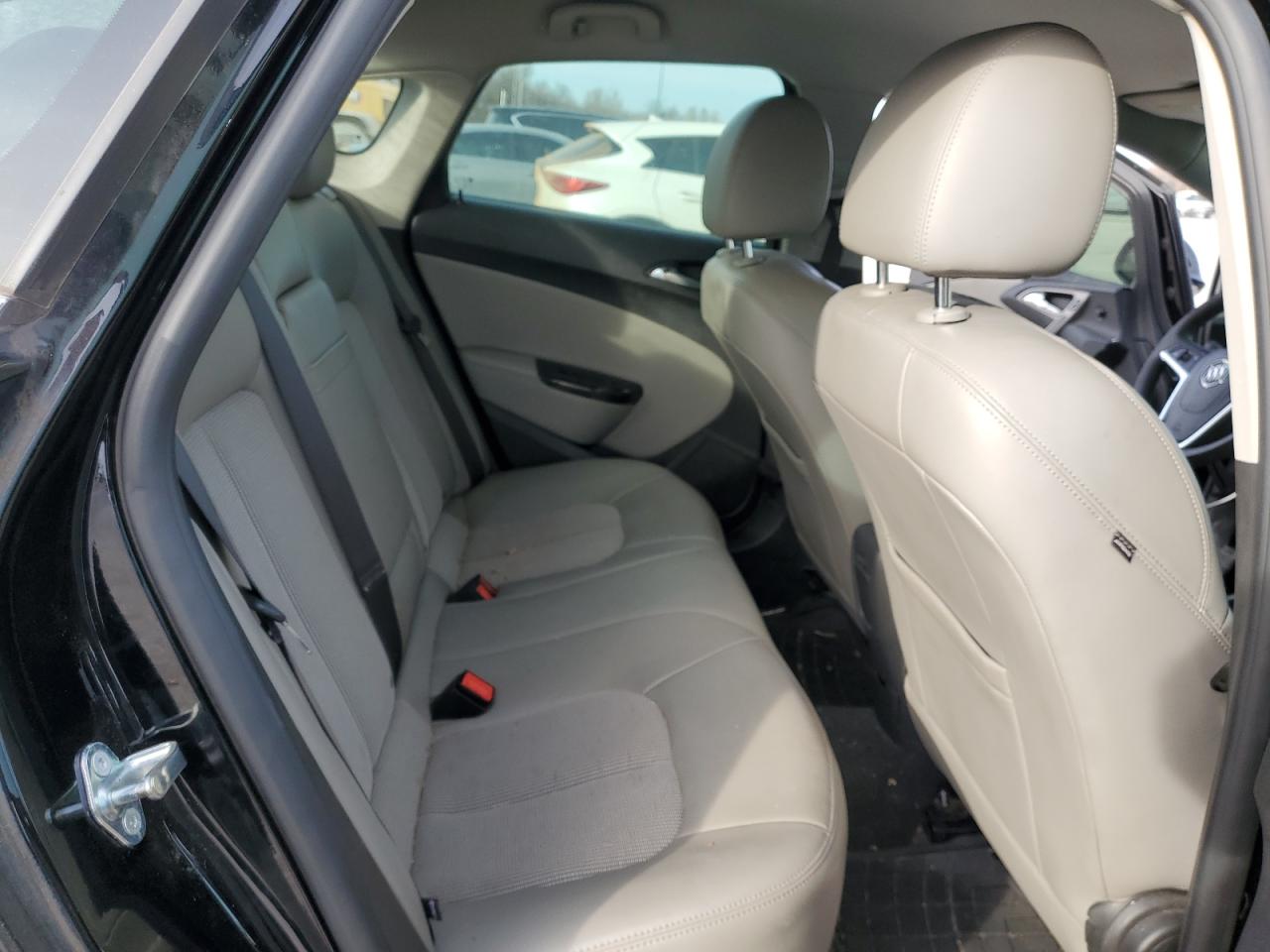 2016 Buick Verano - Image 10