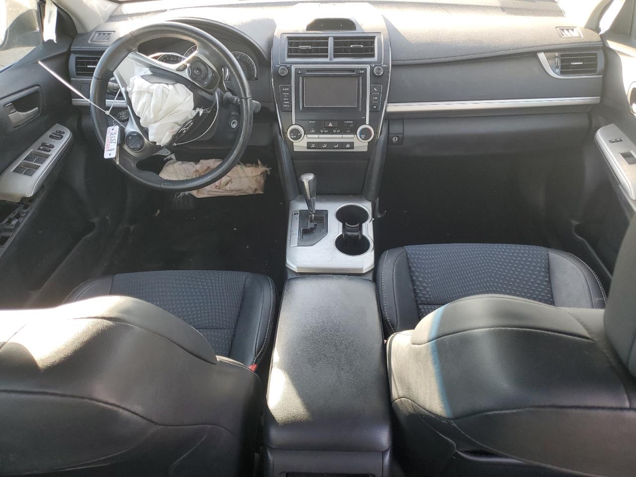 2012 Toyota Camry - Image 8