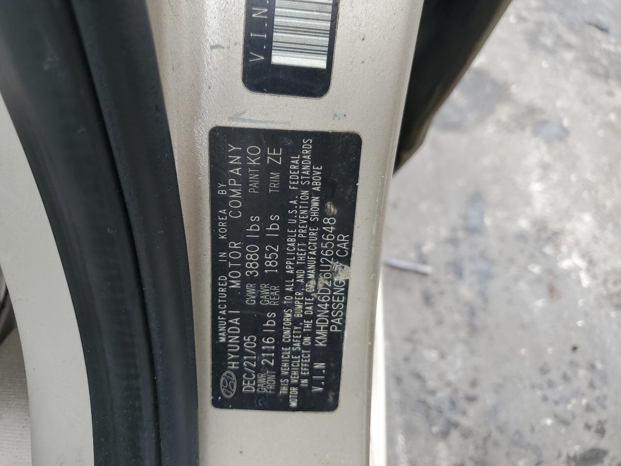 2006 Hyundai Elantra - Image 14