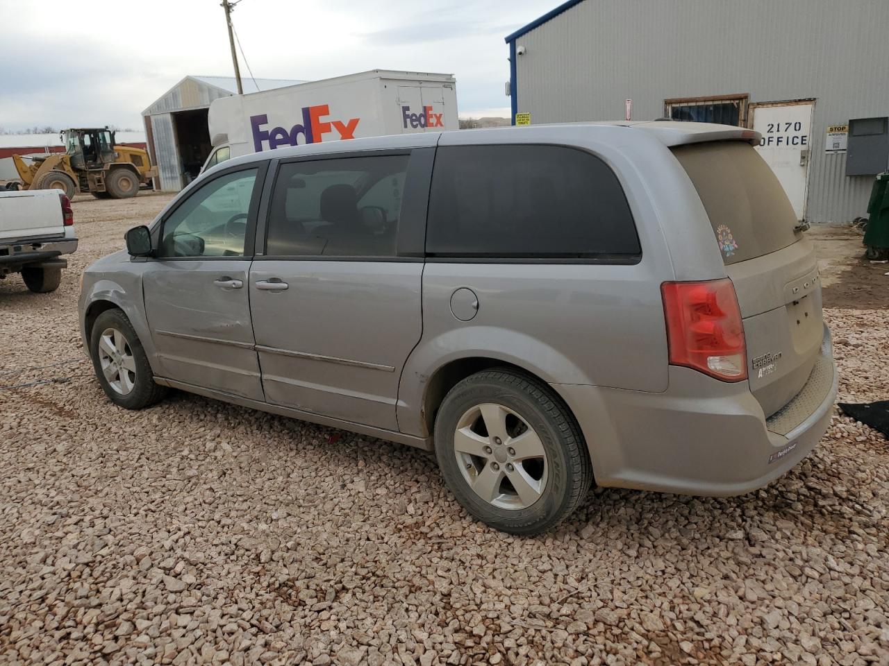 2013 Dodge Caravan - Image 2