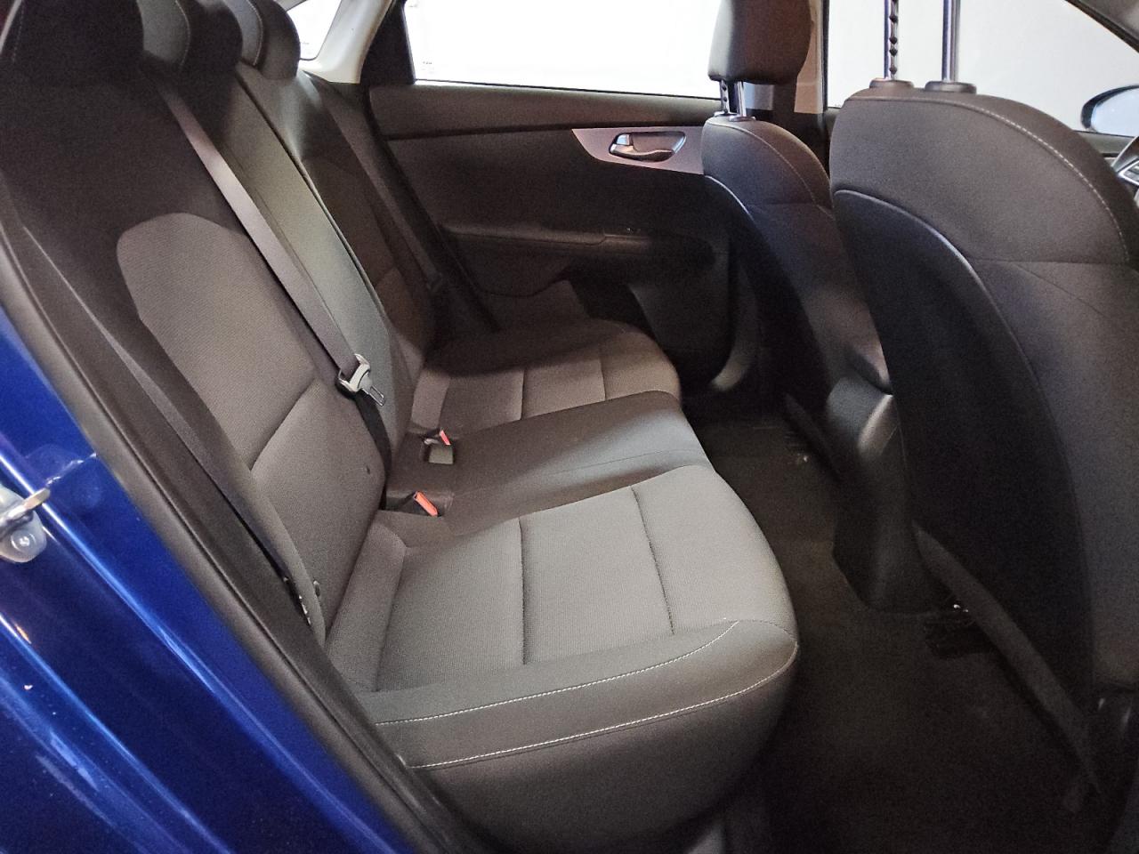 2024 Kia Forte - Image 10