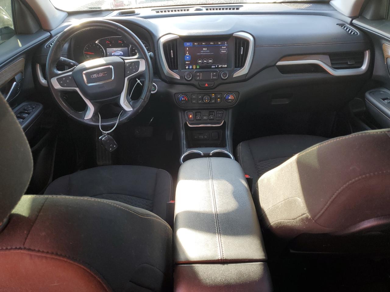 2020 GMC Terrain - Image 8