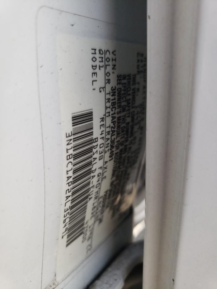 2010 Nissan Versa - Image 15