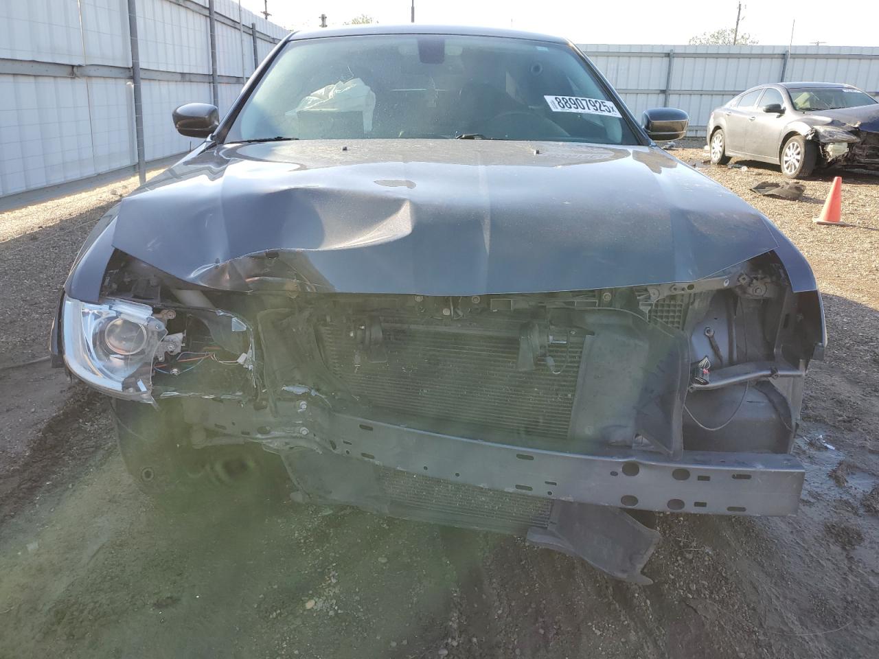 2016 Chrysler 300 - Image 5