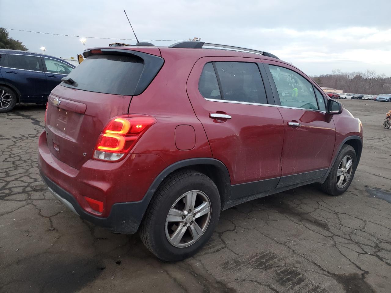 2020 Chevrolet Trax - Image 3
