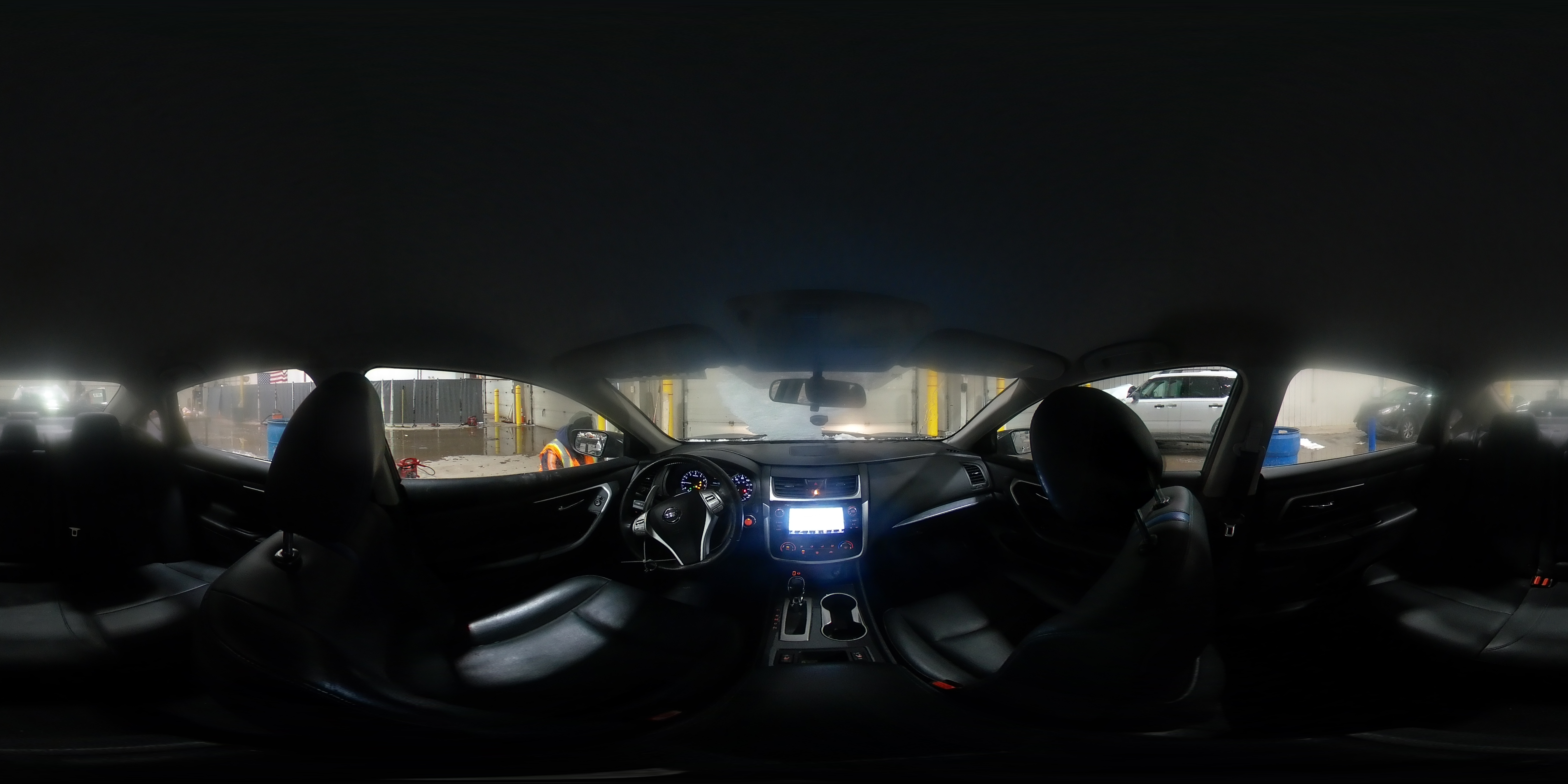 2018 Nissan Altima - Image 14