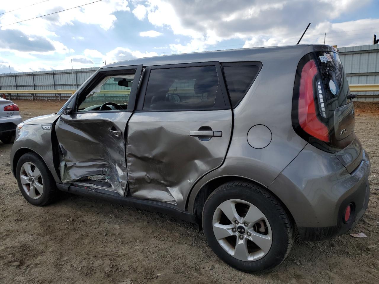 2018 Kia Soul - Image 2