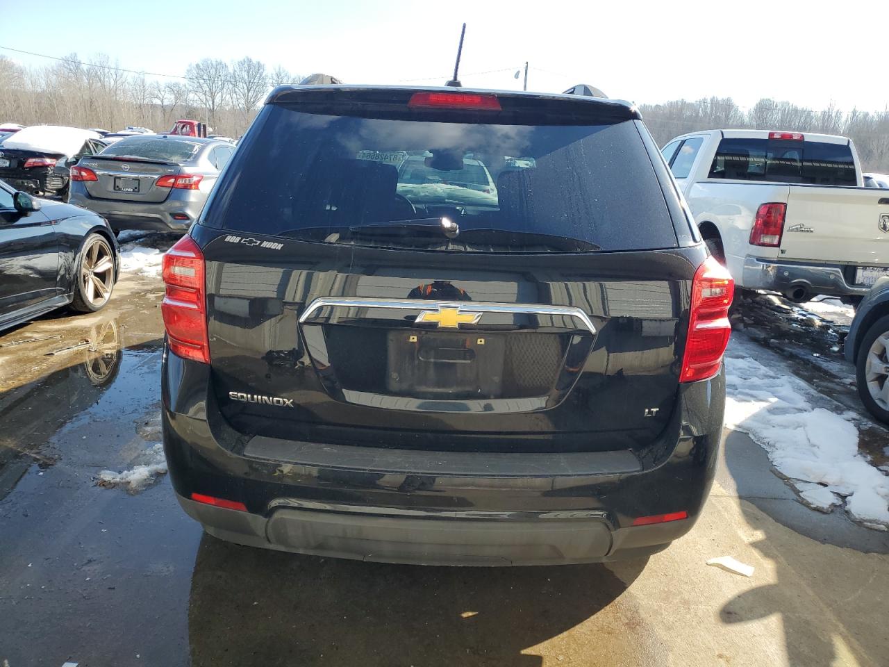 2017 Chevrolet Equinox - Image 6