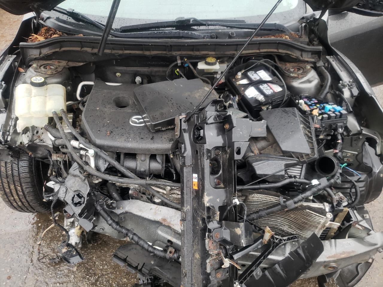 2010 Mazda 3 - Image 11