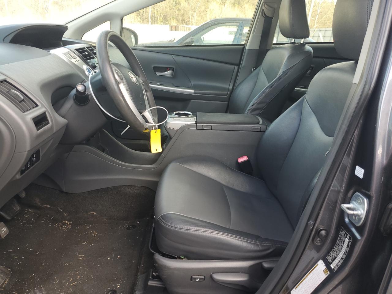 2012 Toyota Prius - Image 7