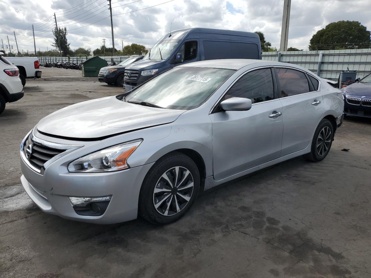 2015 Nissan Altima - Image 1