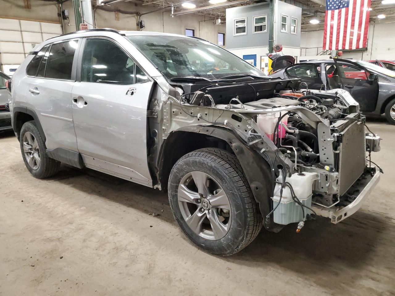 2022 Toyota RAV 4 - Image 4