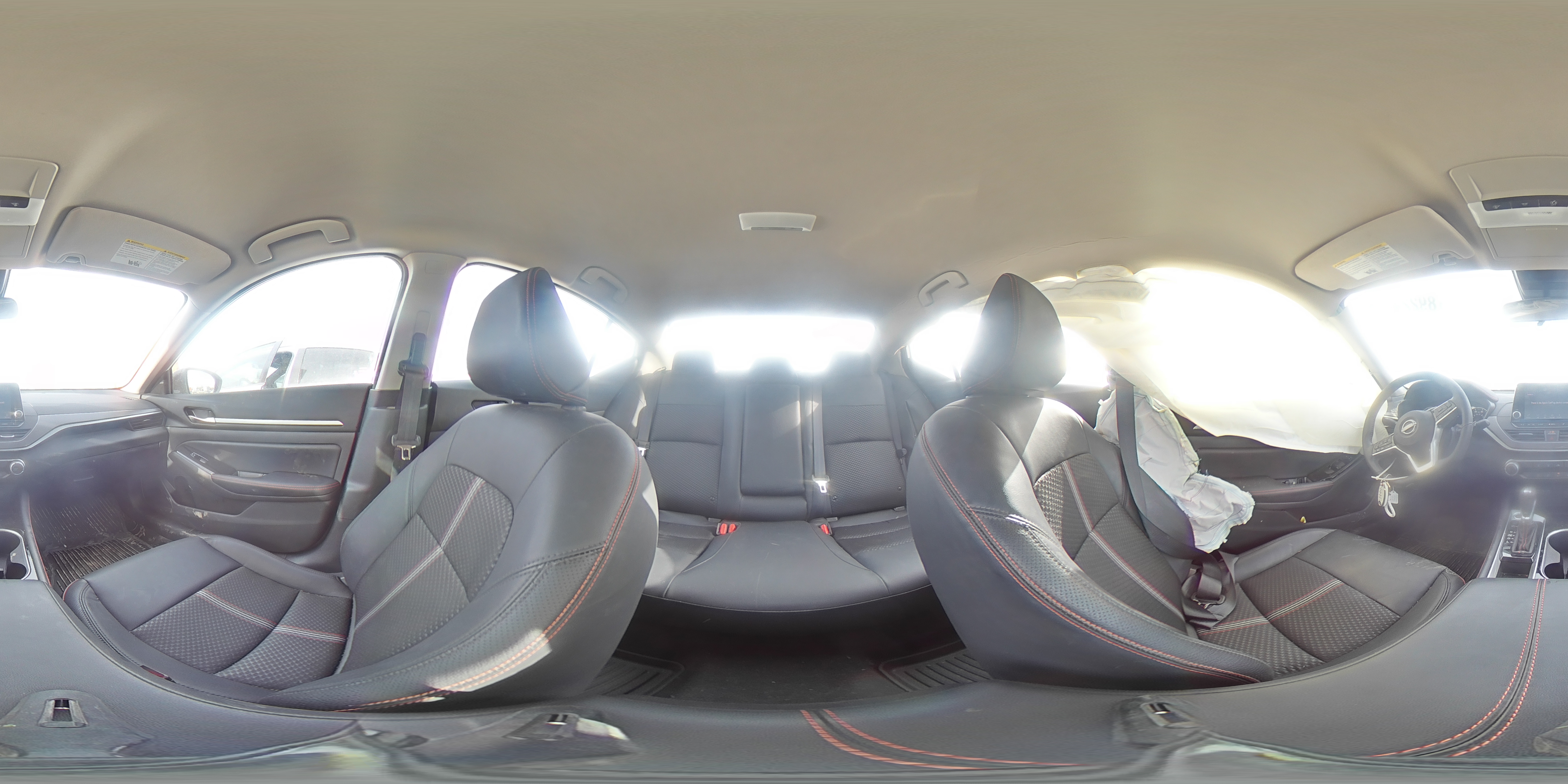 2024 Nissan Altima - Image 13