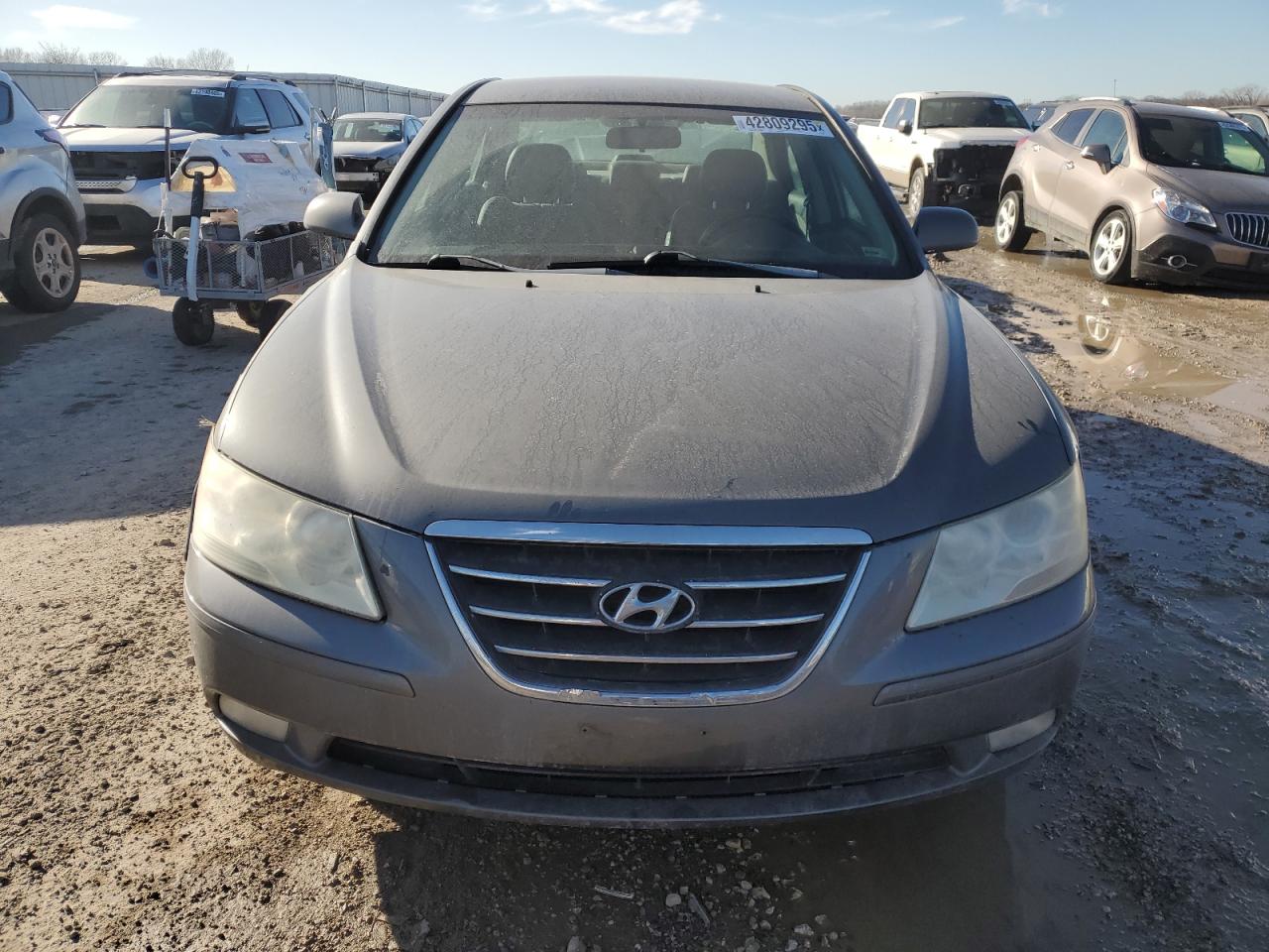 2009 Hyundai Sonata - Image 5