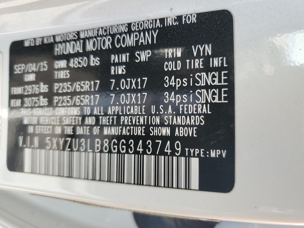 2016 Hyundai Santa Fe - Image 14