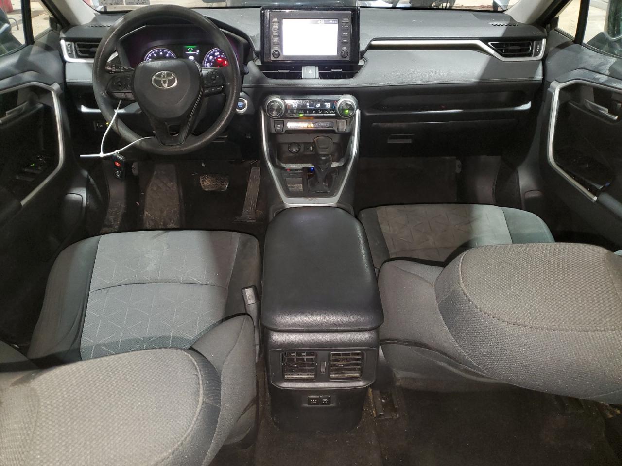 2019 Toyota RAV 4 - Image 8