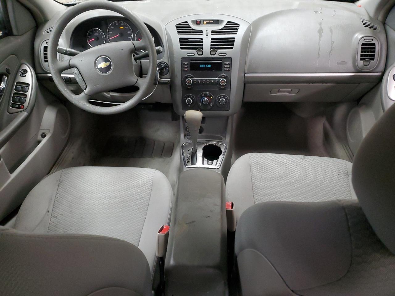 2007 Chevrolet Malibu - Image 8