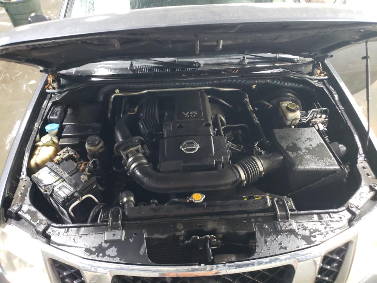2010 Nissan Pathfinder - Image 11