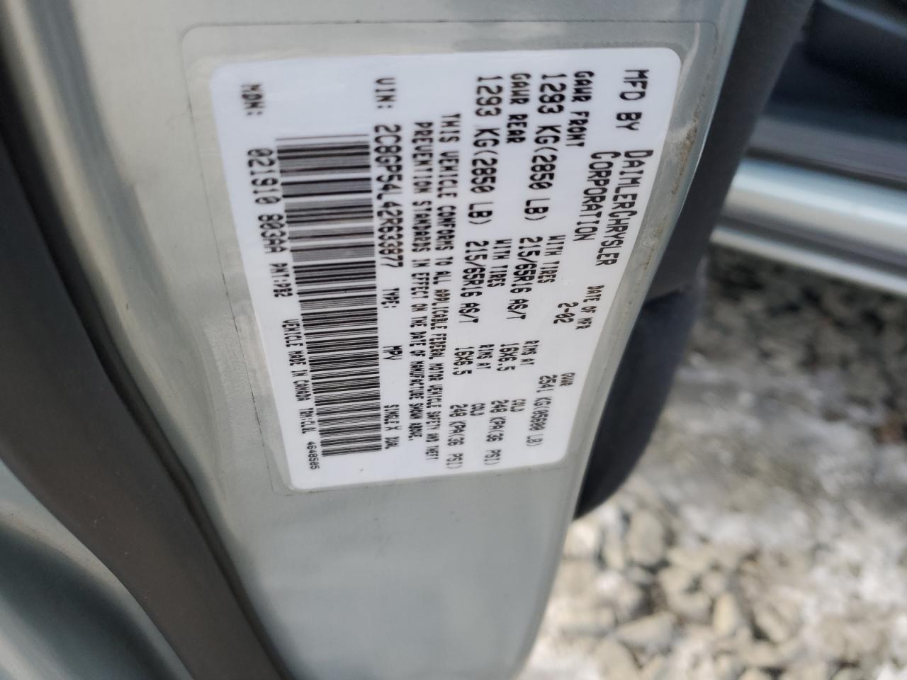 2002 Chrysler Town & Country - Image 13