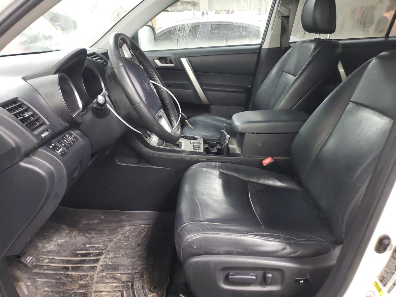 2012 Toyota Highlander - Image 7
