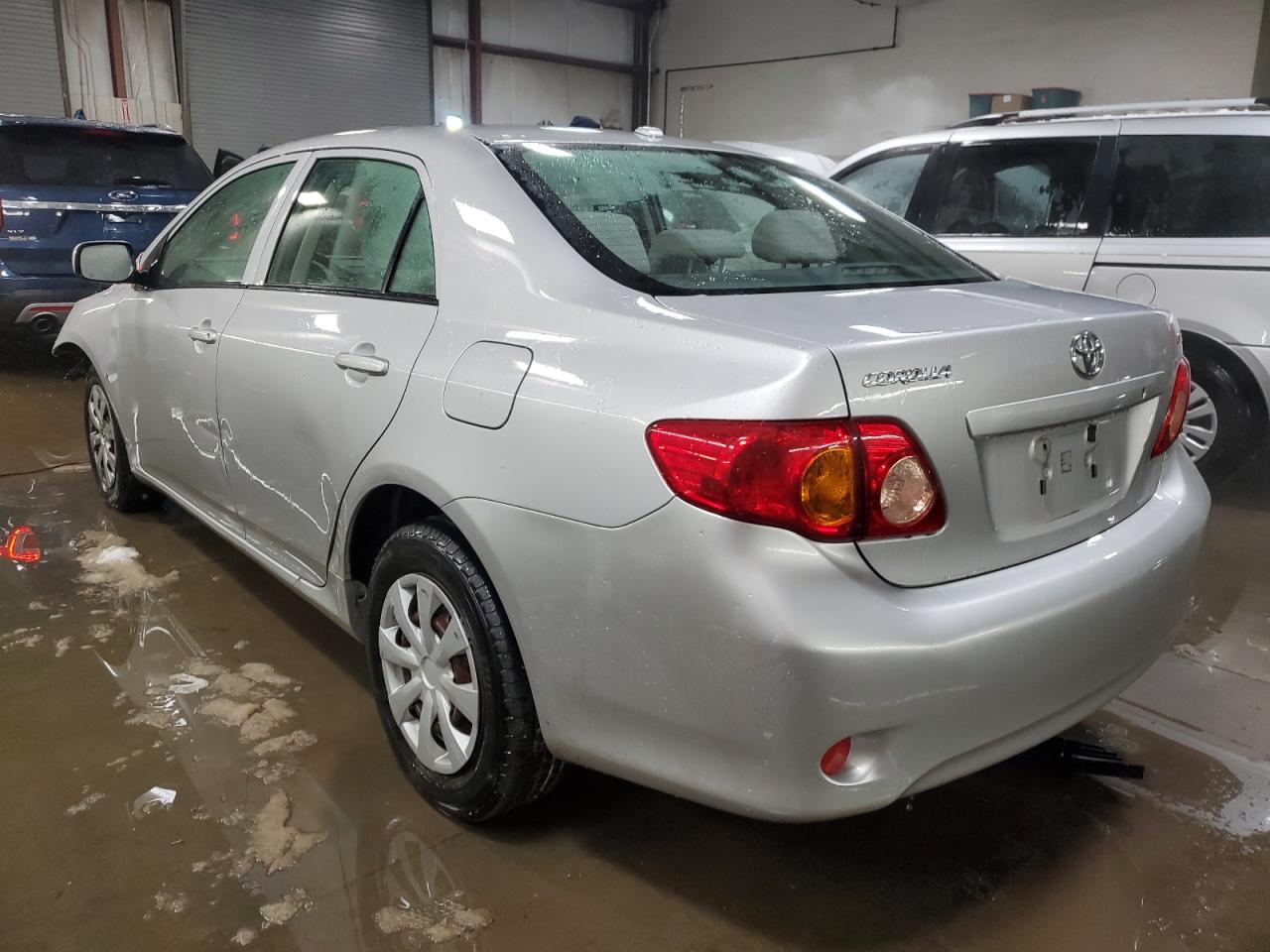 2009 Toyota Corolla - Image 2