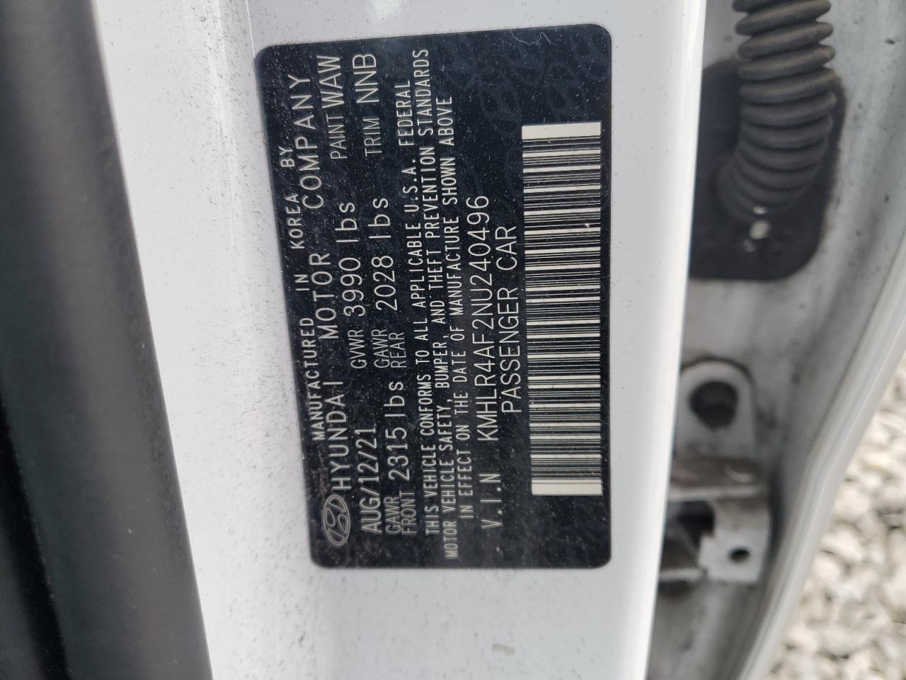 2022 Hyundai Elantra - Image 12