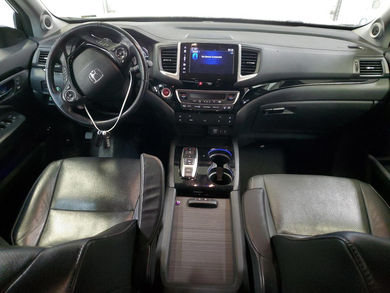 2017 Honda Pilot - Image 8