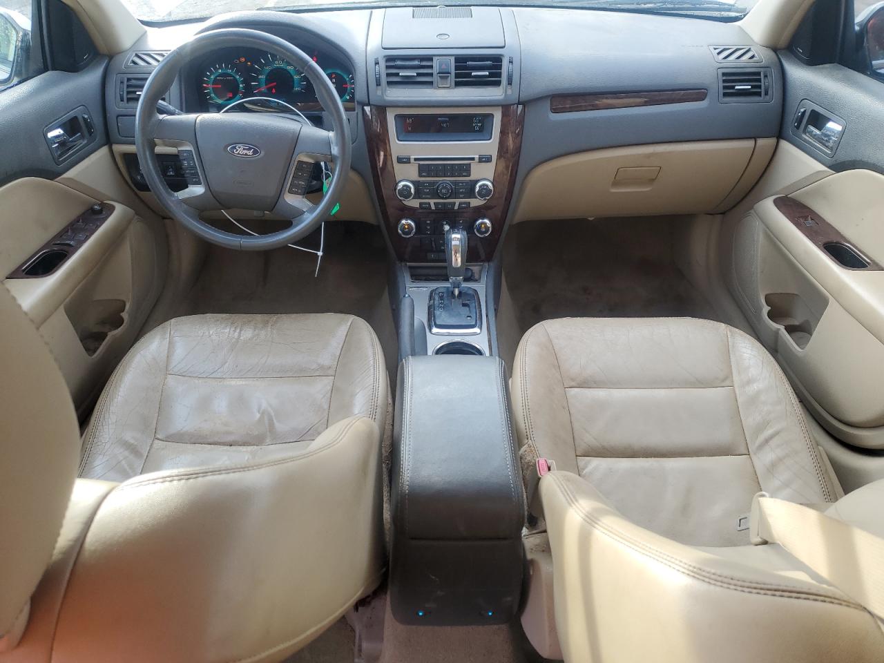 2010 Ford Fusion - Image 8