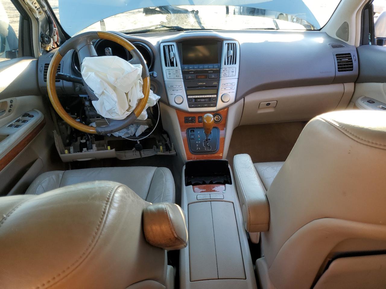 2004 Lexus RX - Image 8