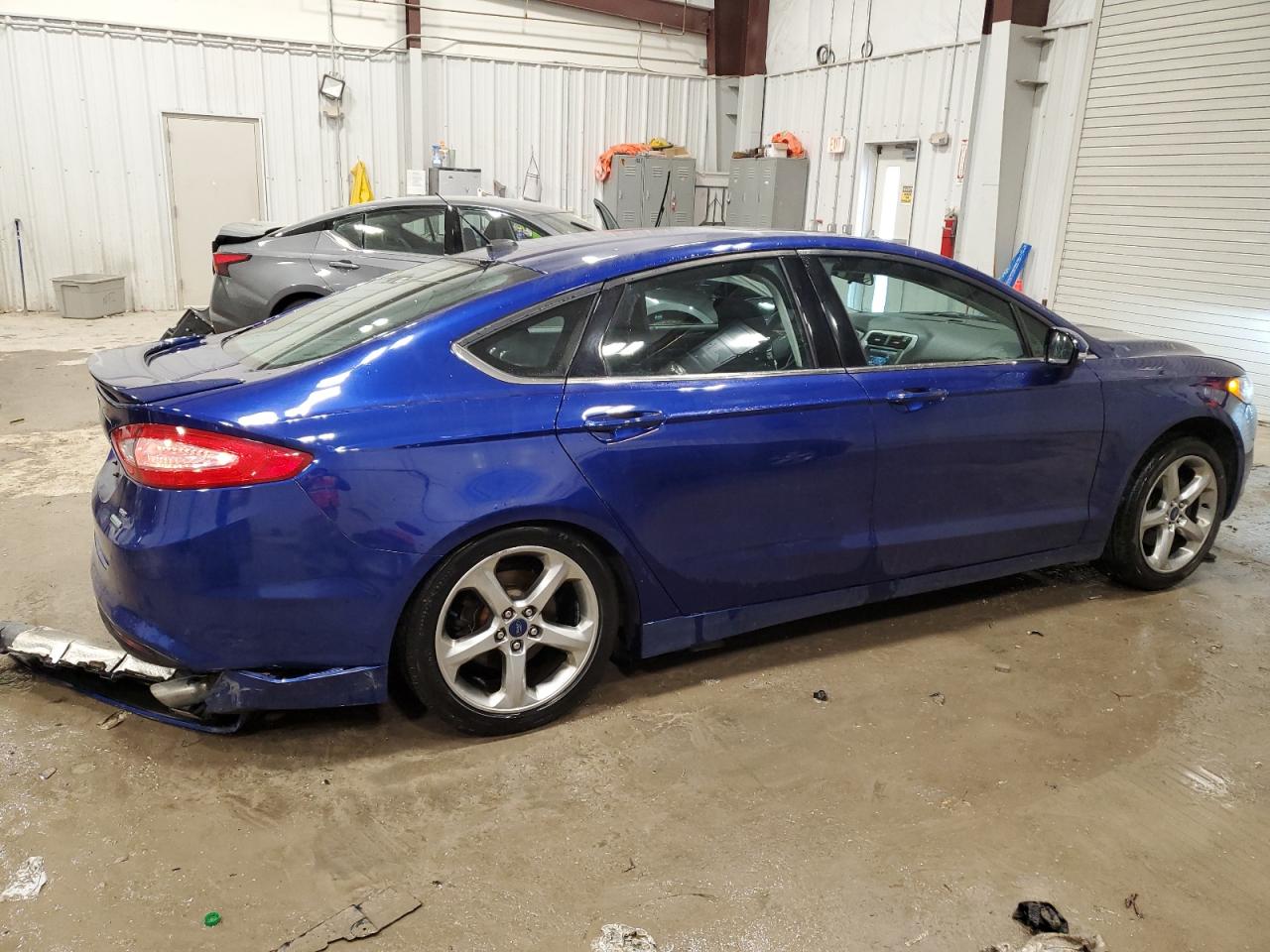 VIN 3FA6P0HD8GR205935 2016 FORD FUSION no.3