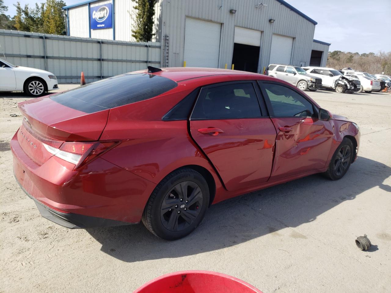 2022 Hyundai Elantra - Image 3