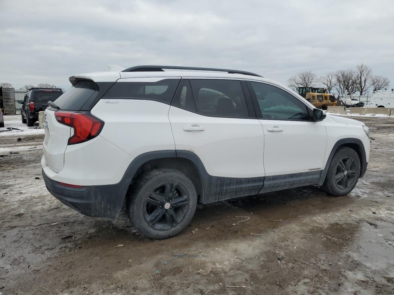 2020 GMC Terrain - Image 3