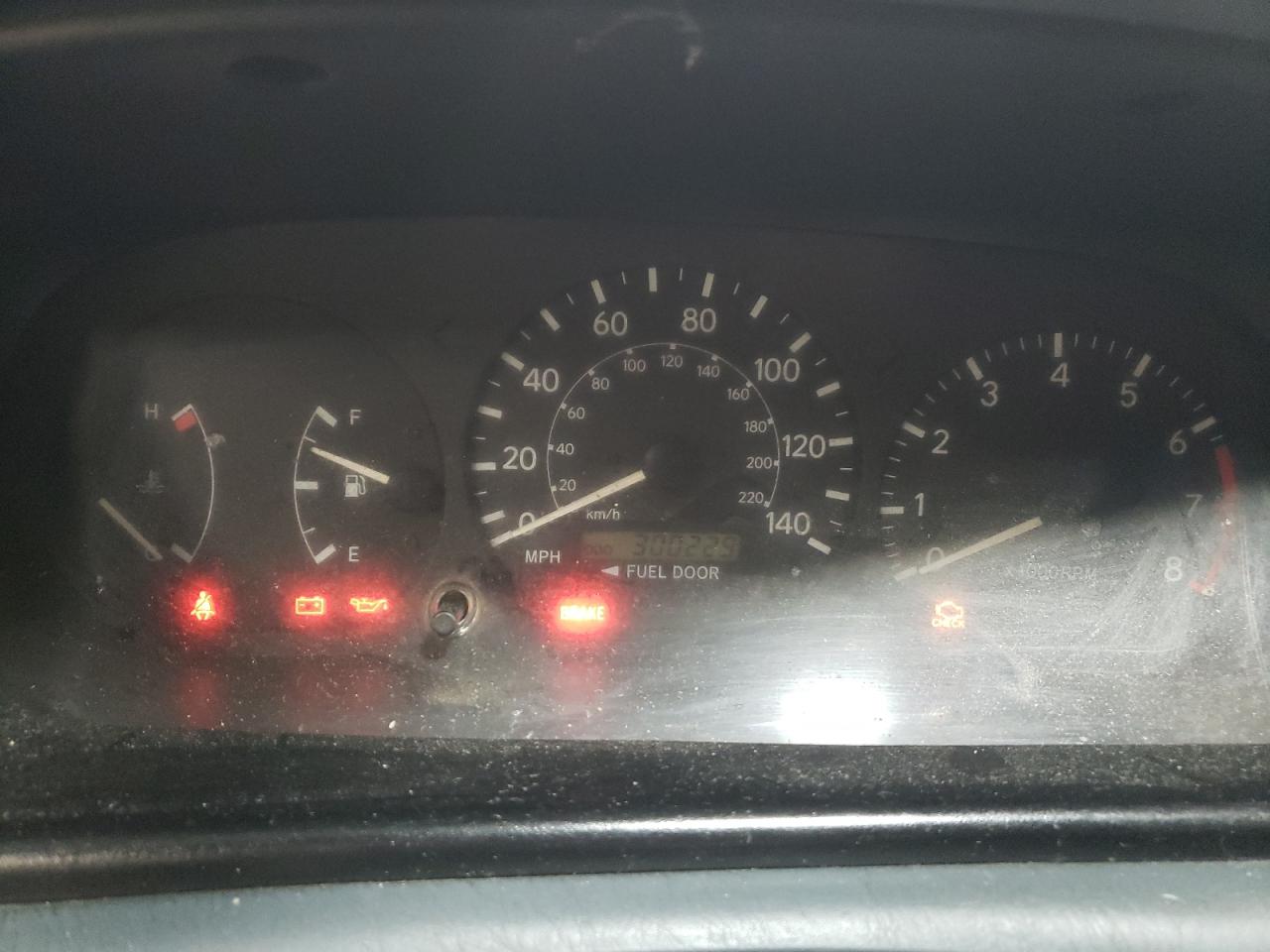 2000 Toyota Camry - Image 9