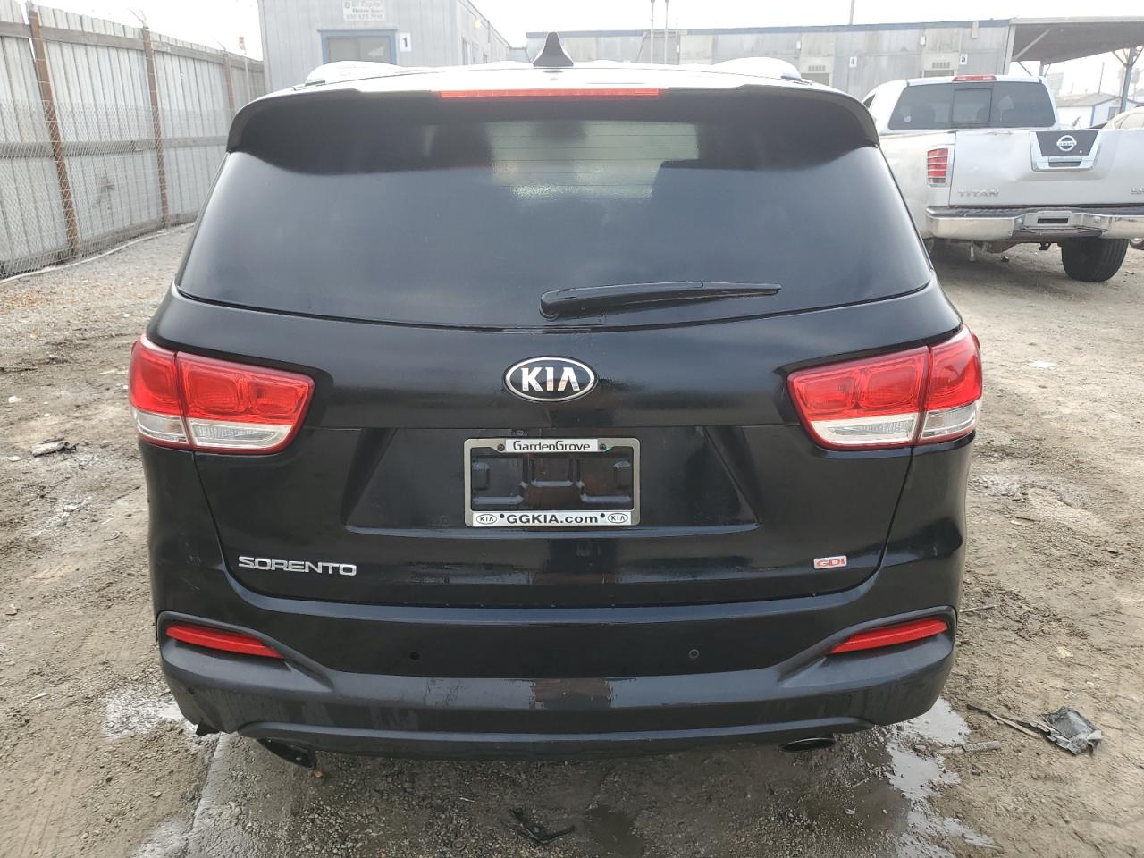 VIN 5XYPG4A36GG158244 2016 KIA SORENTO no.6