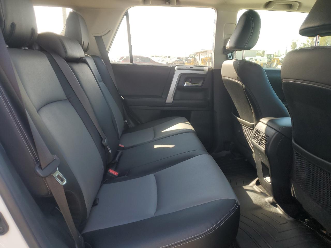 2021 Toyota 4Runner - Image 11