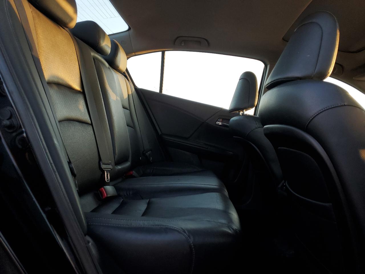 2013 Honda Accord - Image 10