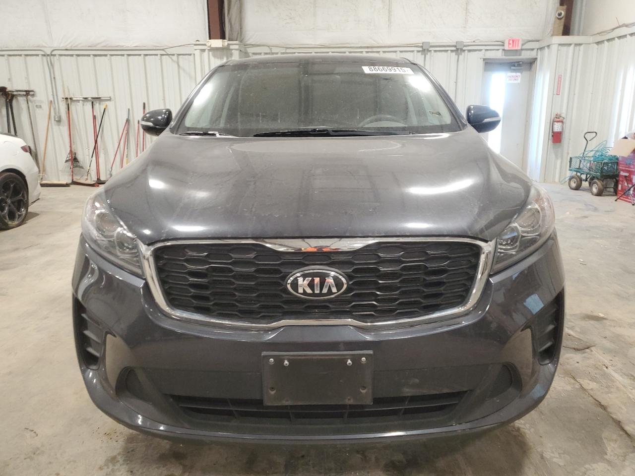 2019 Kia Sorento - Image 5