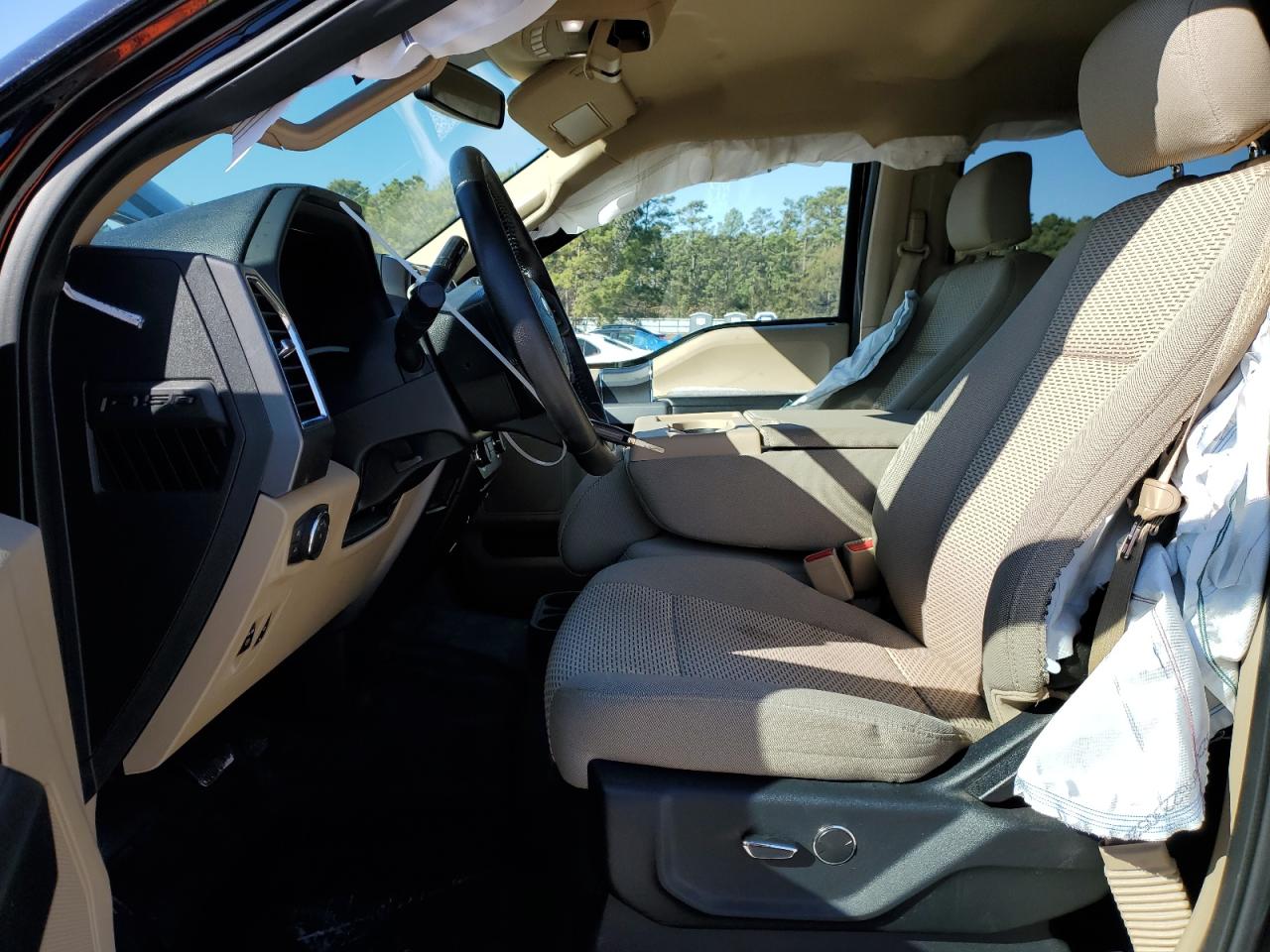 2015 Ford F-150 - Image 7