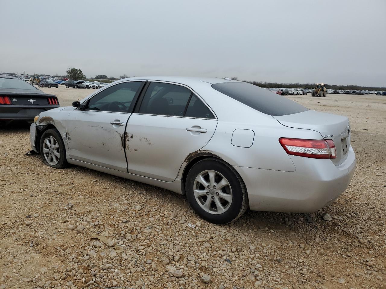 2011 Toyota Camry - Image 2
