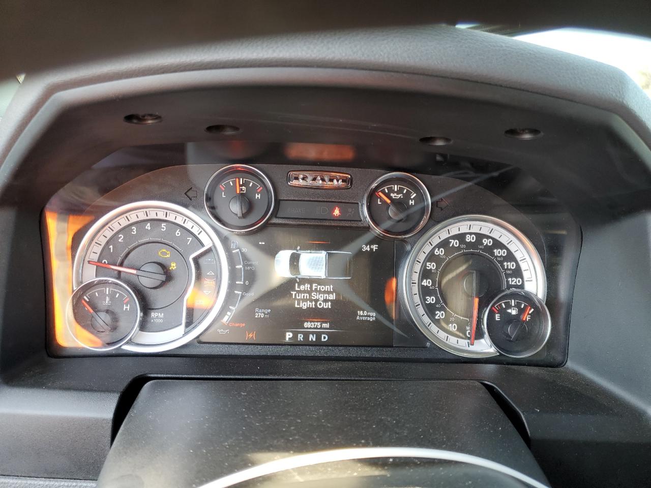 2019 RAM 1500 - Image 9