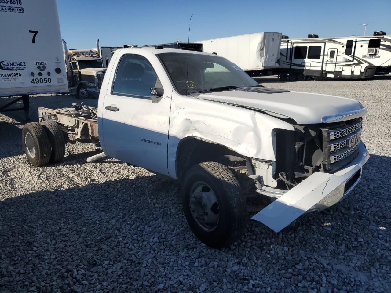 2013 GMC Sierra - Image 4