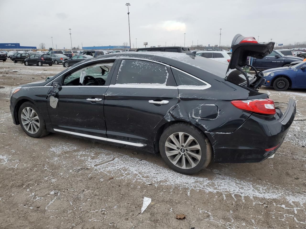 2016 Hyundai Sonata - Image 2