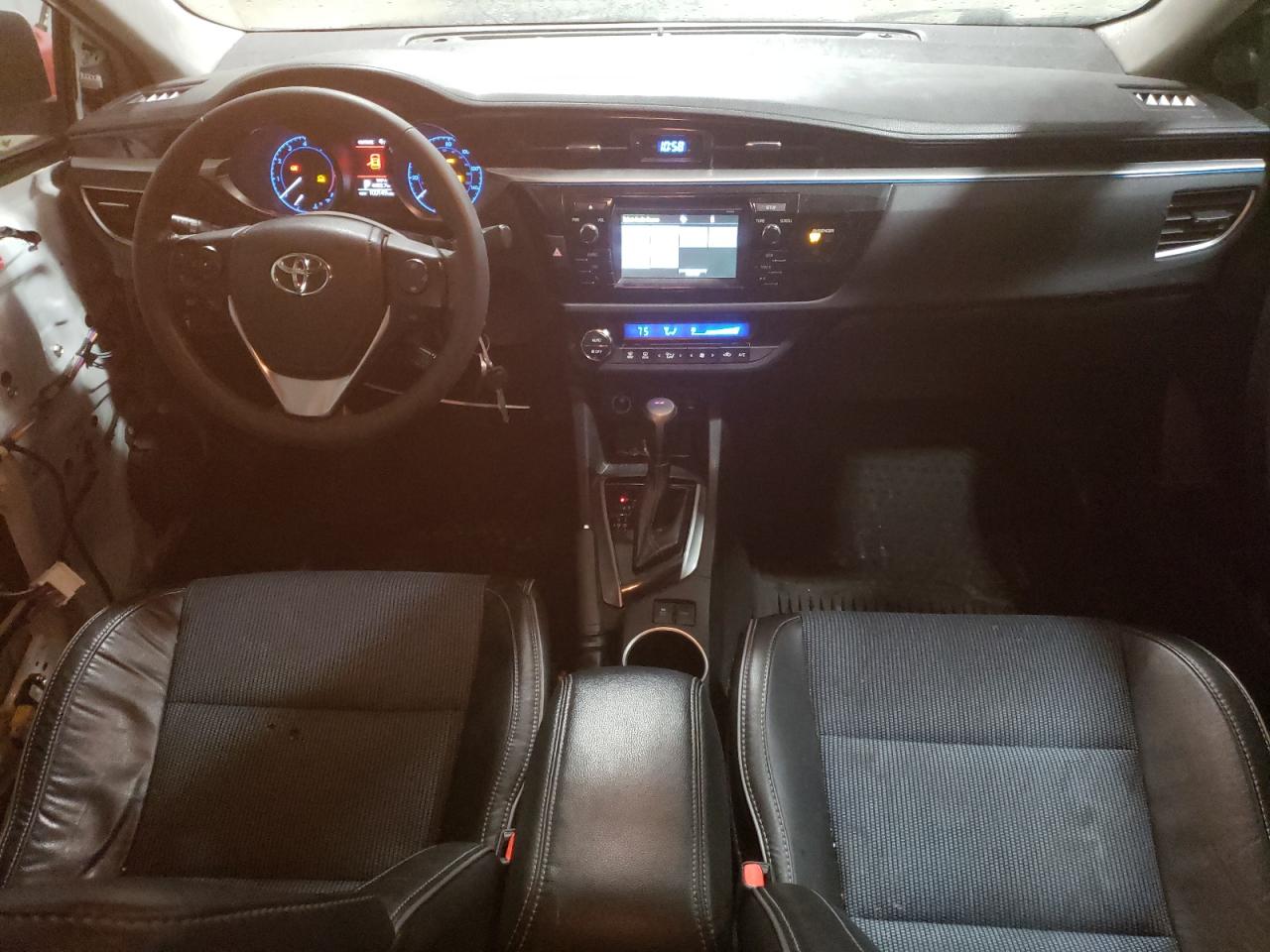 2015 Toyota Corolla - Image 8