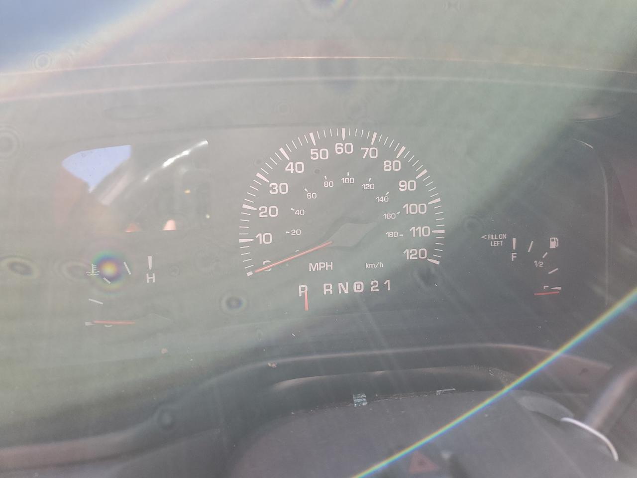 2001 Lincoln Town Car - Image 9