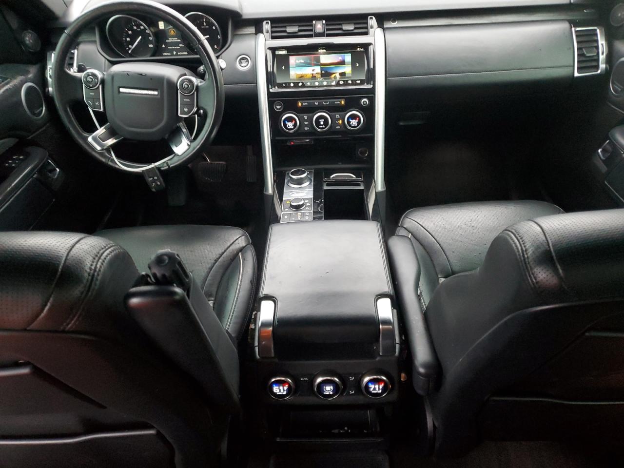 2017 Land Rover Discovery - Image 8