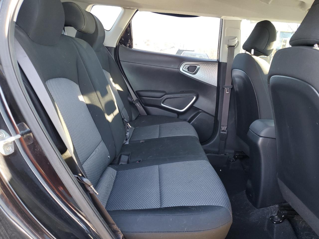 2022 Kia Soul - Image 10