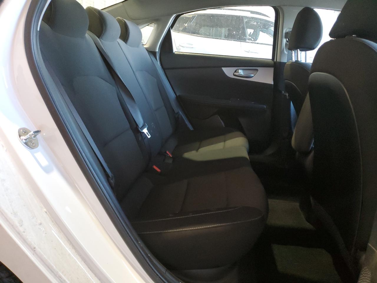 2023 Kia Forte - Image 10