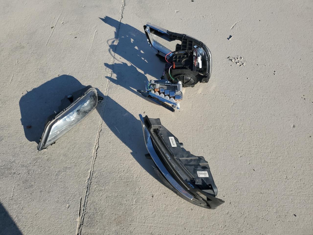 2019 Chrysler 300 - Image 12